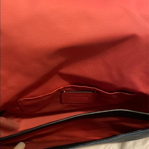 Coach - Picture 4 of 7